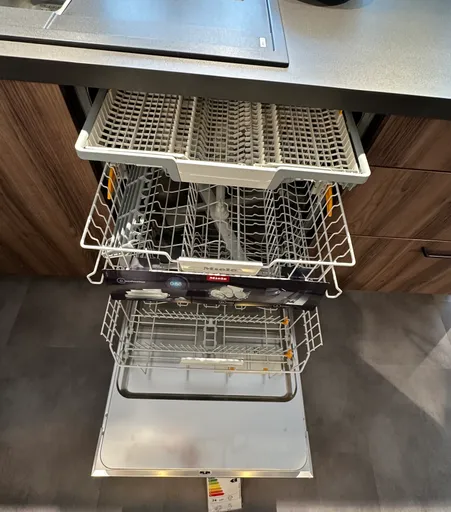 Einbauküche TAR + AVO