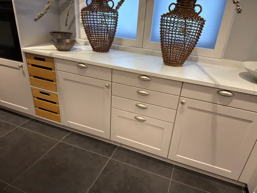 Einbauküche VIA von Contur 