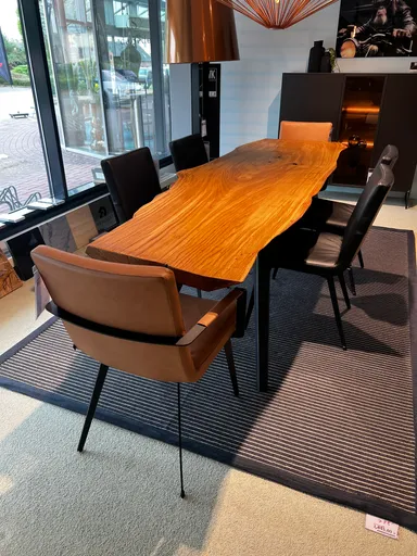Stuhlgruppe von WK 