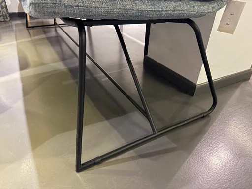 Bank und Stühle Jukka von Raum.Freunde