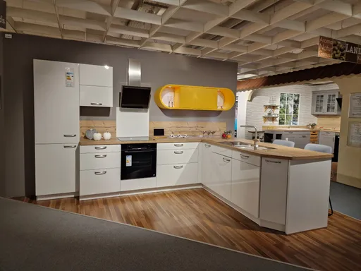 Moderne Musterküche Sorento