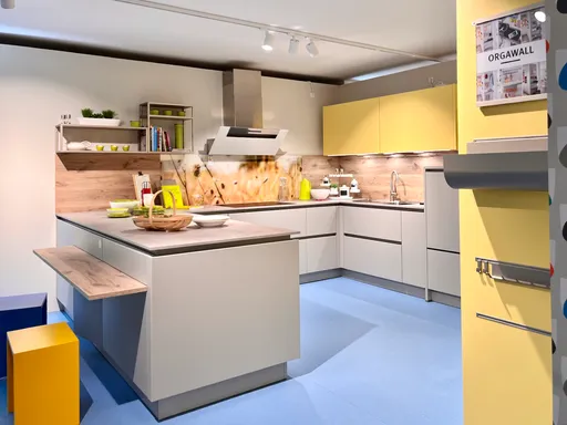 Großzügige Einbauküche für Familien