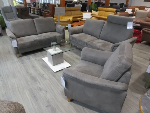 JETZT ZUM HALBEN PREIS