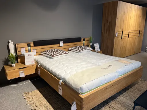 Bett SCOTTSDALE
