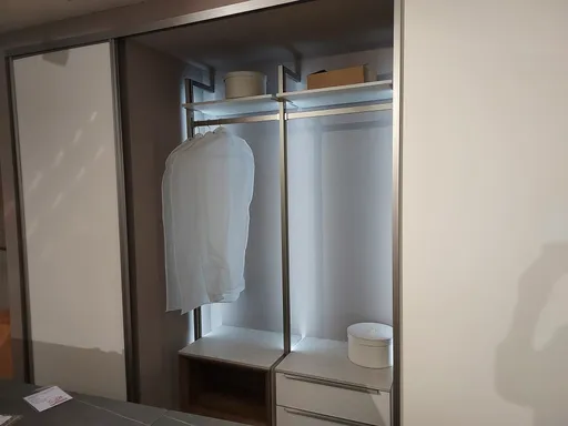 Garderobe Nobilia Flash
