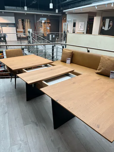 Funktionstisch “VARI“ mit Synchronauszug