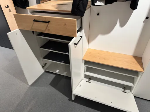 Garderobe Palma von Wittenbreder 