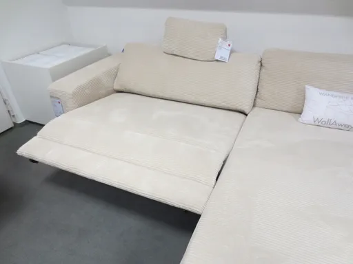 JETZT ZUM HALBEN PREIS