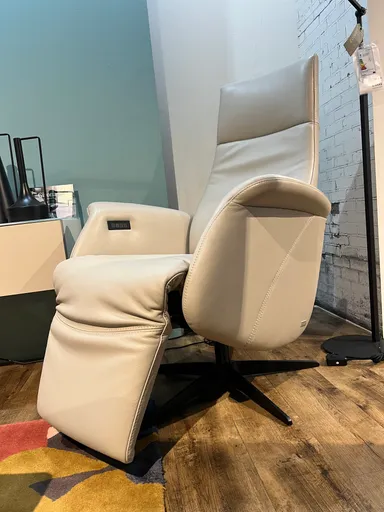 Relaxsessel Contur Girona Twice Leder beige elektr. verstellbar