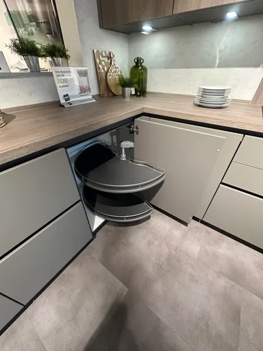 Einbauküche Easytouch + Riva