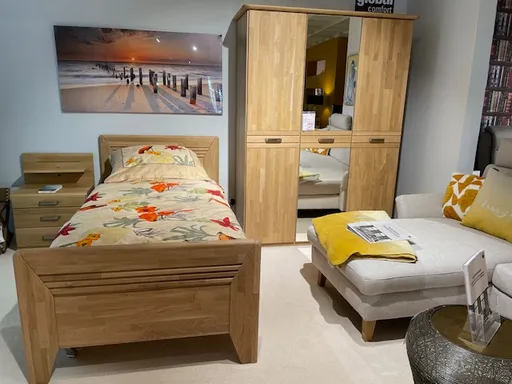 Schlafzimmer EM 1040
