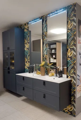 Badplanung Cascada - Lacklaminat Fjordblau