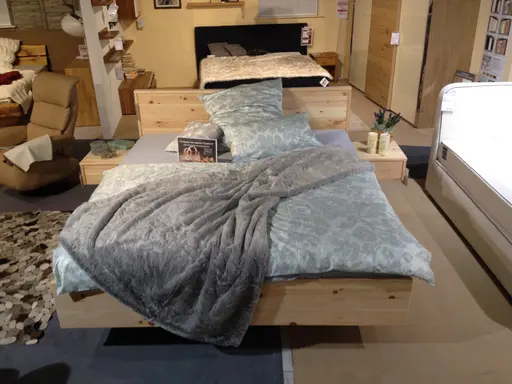 Bett Reiner 180 x 200 - Zirbel - Standort Hermsdorf