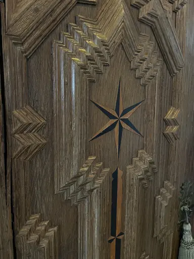 Bauernschrank BÜCKEBURG - Antiquität