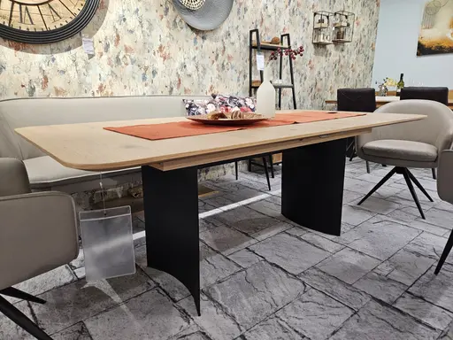 Tischgruppe mit Bank Calvia Global