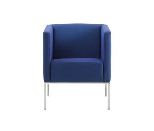 Sessel "add1‧‧" von Brühl