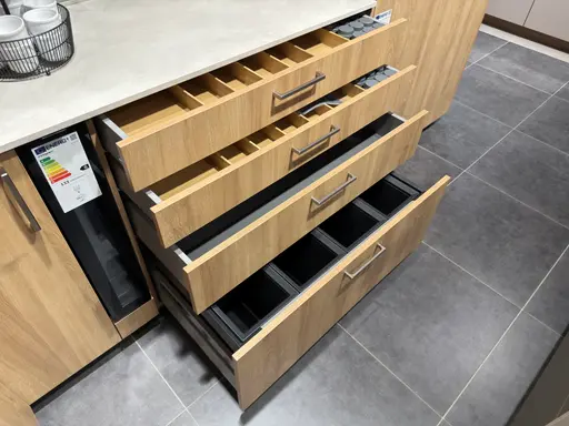 Einbauküche BAR Bari von Contur 