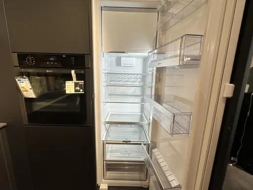 Einbauküche SGM Polymerglas Titanio + FMA Onyxschwarz matt