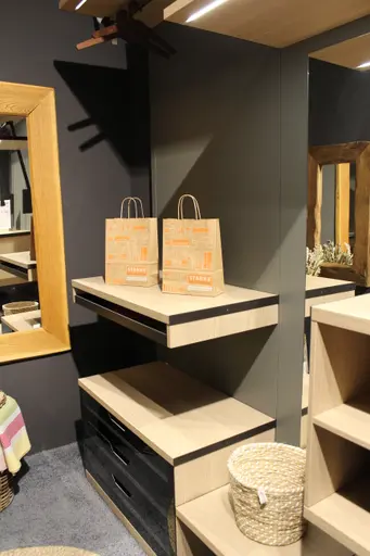 Contur Loretto Pratico Ankleidesystem