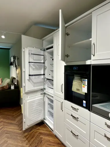 Moderne Landhausküche mit vielen Finessen