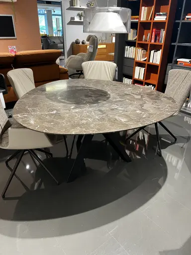 Esstisch “TRIPOLE“