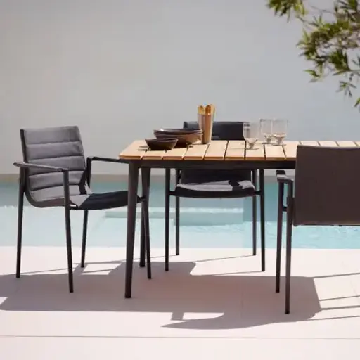 Cane-line CORE Armlehnstuhl, stapelbar