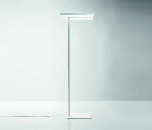 Stehleuchte "Linea" von Quadrifoglio
