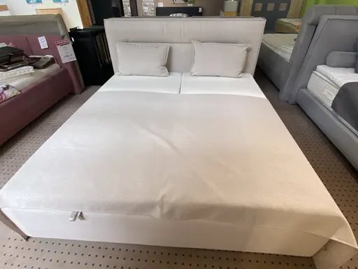 Bett Madrid