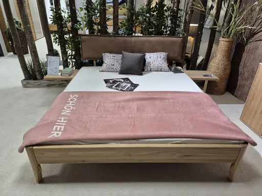 Doppelbett Wildeiche