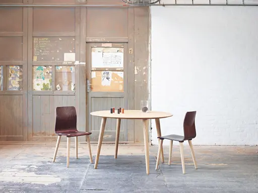 Stuhl "MALMÖ" von Ton