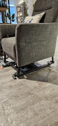 Elektrische Aufstehhilfe “LYFTY“