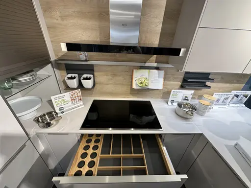 Einbauküche NovaLux Seidengrau Hochglanz Lack