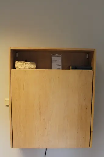 TEAM 7 KIDS mutlifunktionale Wickelkonsole Erle massiv, Weißöl KWK B/H/T: 84/101,1/22 cm