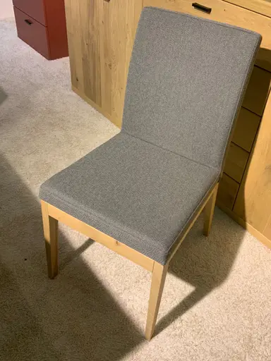 Stühle - Modell Fresno