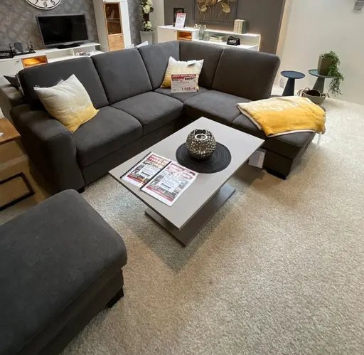 Ausstellungs-Garnitur Lina