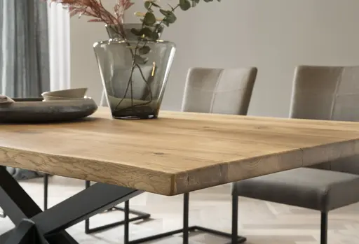 Esstisch Eiche massiv