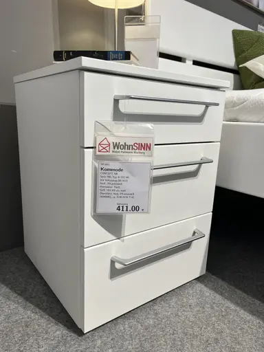 Kommode / Nachtkosnole CONCEPT ME