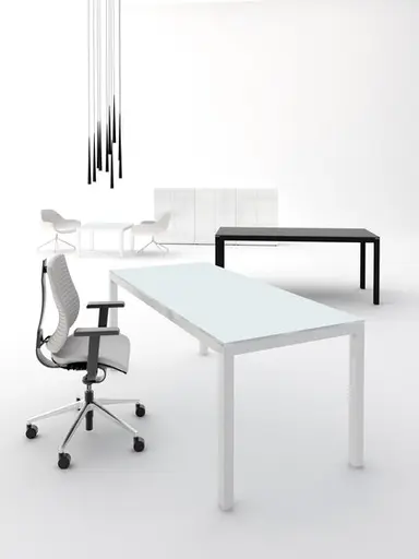 Schreibtisch "IMPULS" von MDD