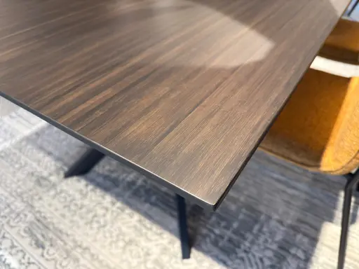 Esstisch Eldur von Raum.Freunde