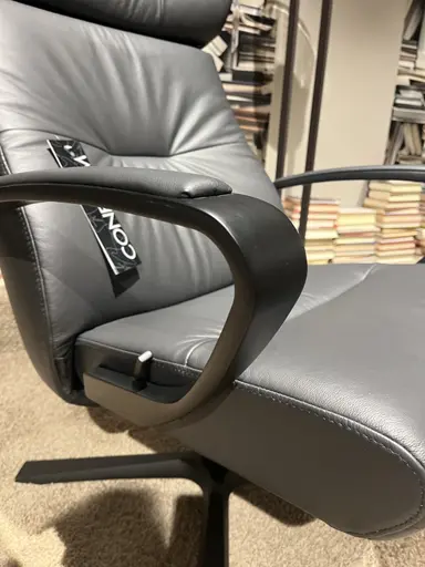 Relaxsessel STYLE mit Hocker