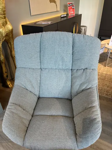 Sessel inklusive Hocker