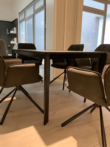 Esstisch Global Menosa