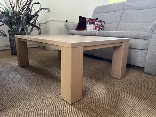 Couchtisch Eiche massiv Global 3550 Abverkauf 