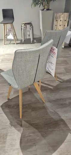 2 Stühle Contur 4900