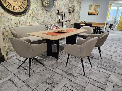 Tischgruppe mit Bank Calvia Global