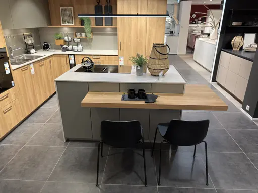 Einbauküche BAR Bari von Contur 