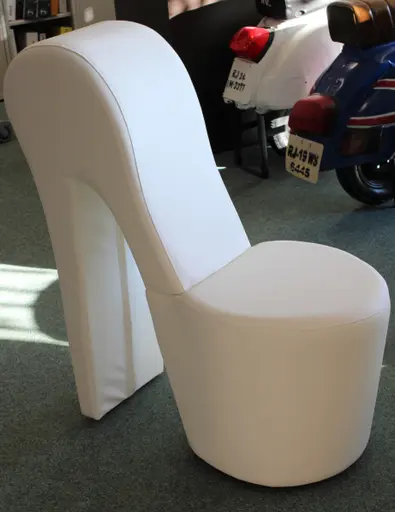 High Heel Stuhl