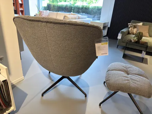 Sessel mit Hocker Unn von Raum.Freunde