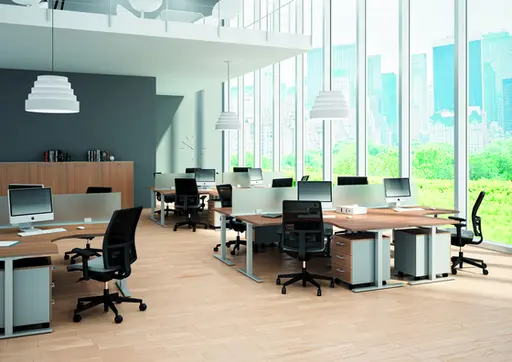 Büro-Tischsystem "Idea+ Tube" von Quadrifoglio