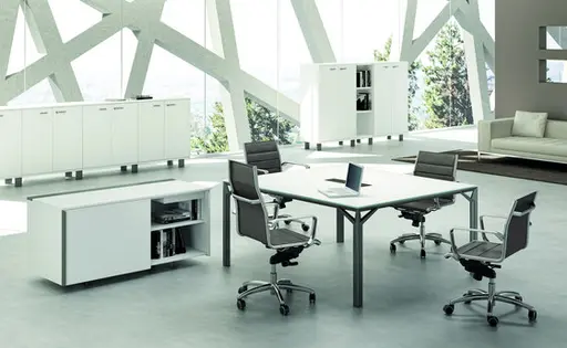 Konferenztisch "X8" von Quadrifoglio